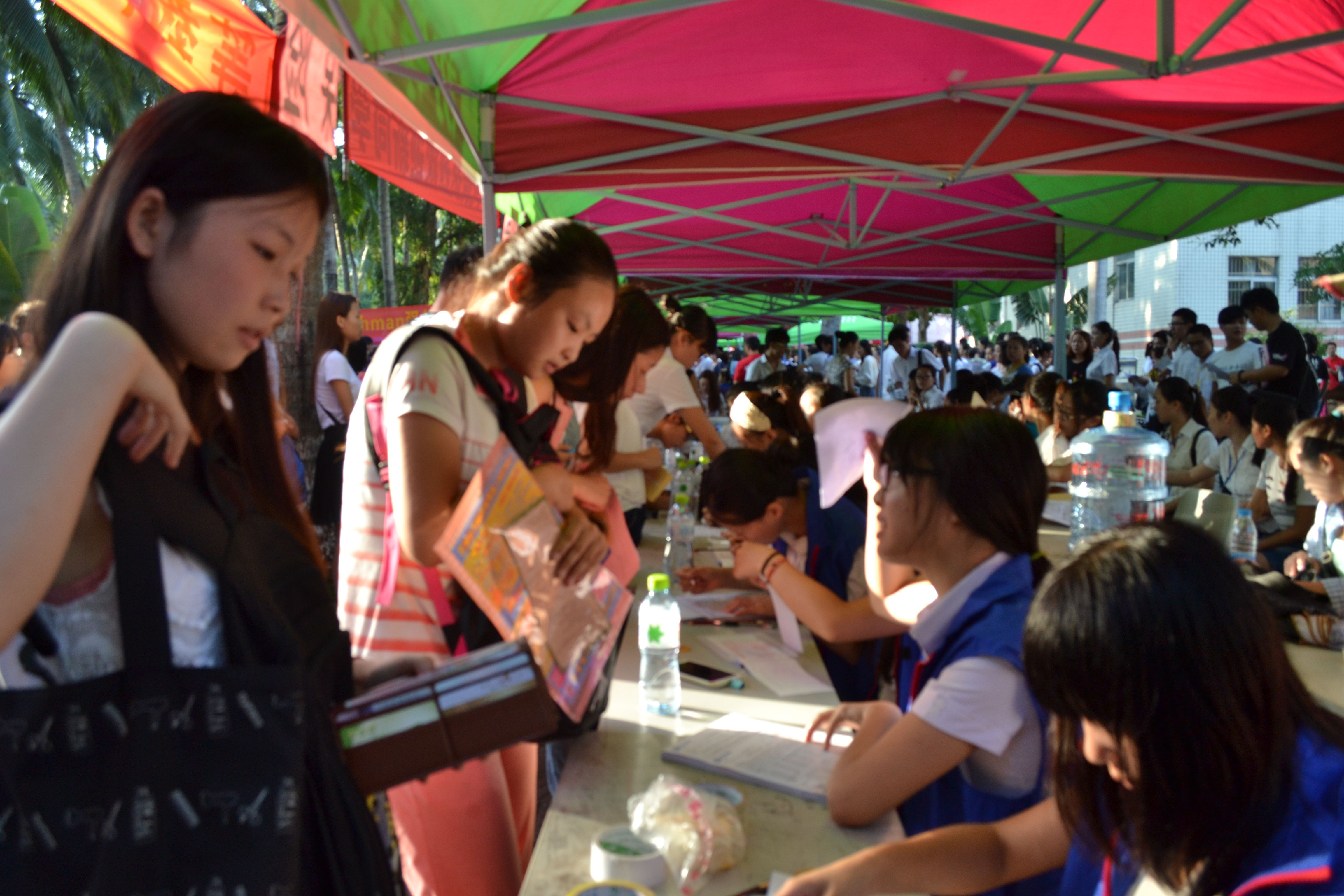 初教学子,扬帆起航--记初等教育学院2014级迎新活动
