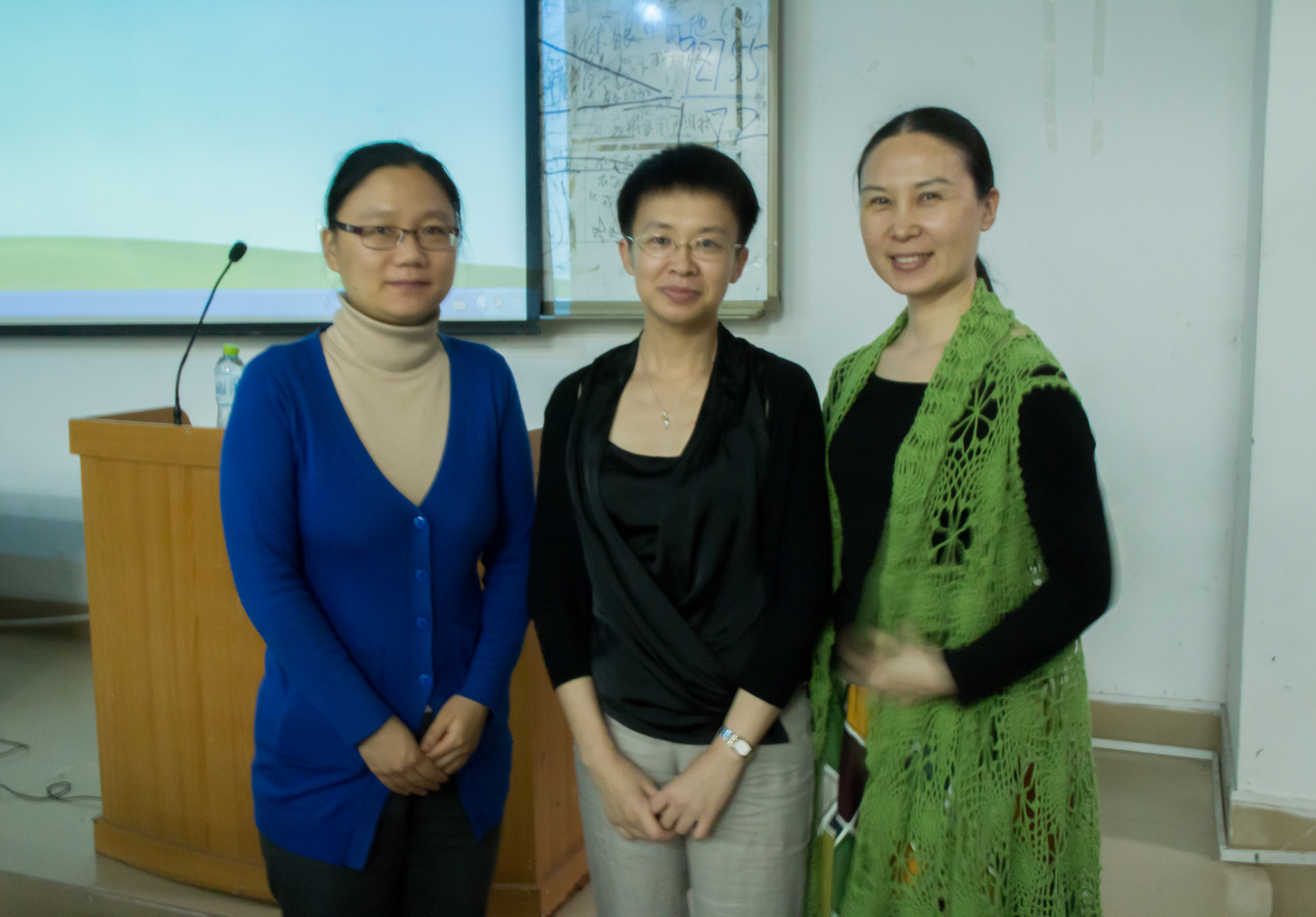 美丽女生，关爱自己――记美术学院女性生殖健康知识讲座