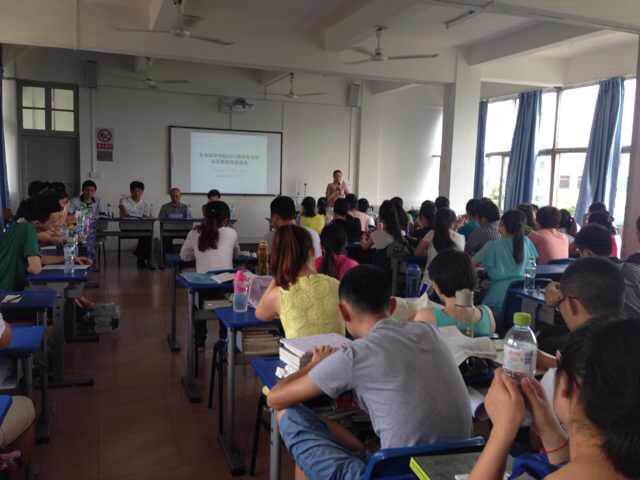 授之以“渔”――记生命科学学院2011级学生考研动员暨指导座谈会 