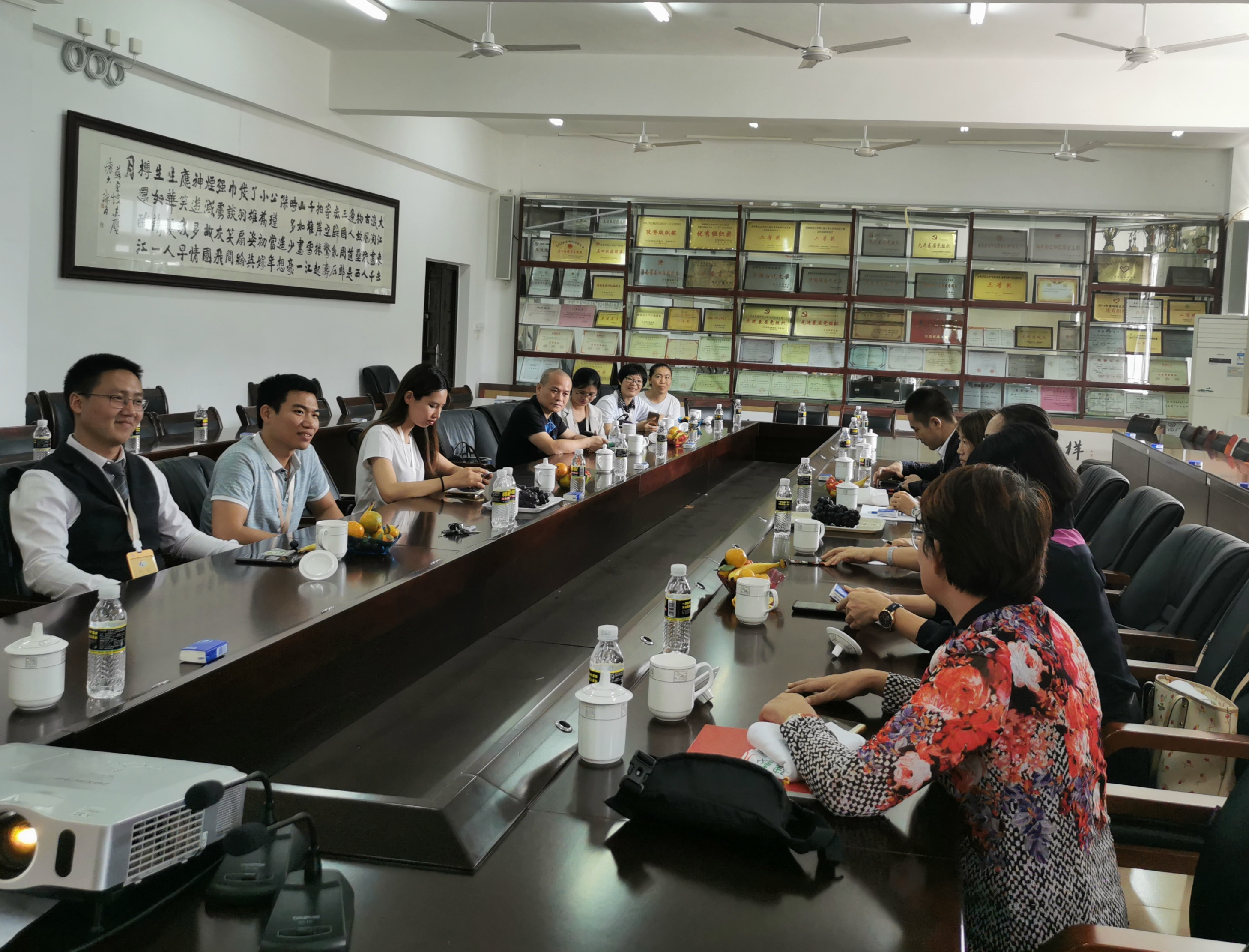 青年之声・记文学院庆祝建校七十周年校友见面会