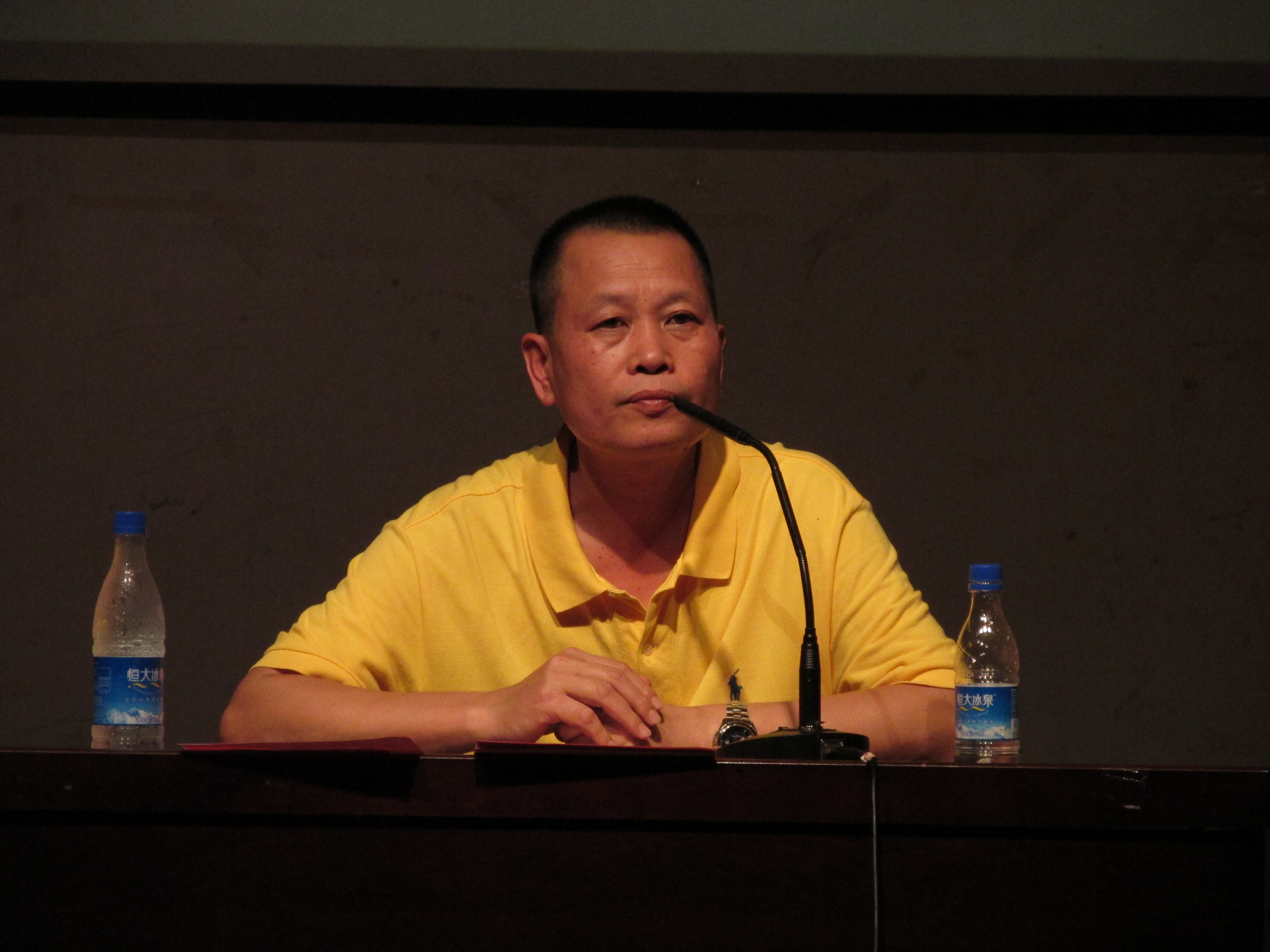 安全意识伫立于心――文学院新生安全教育讲座