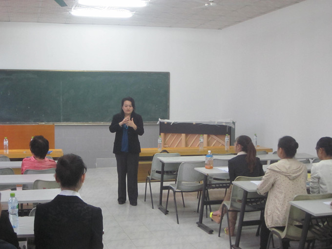 初等教育学院关于印尼培民学校招聘会