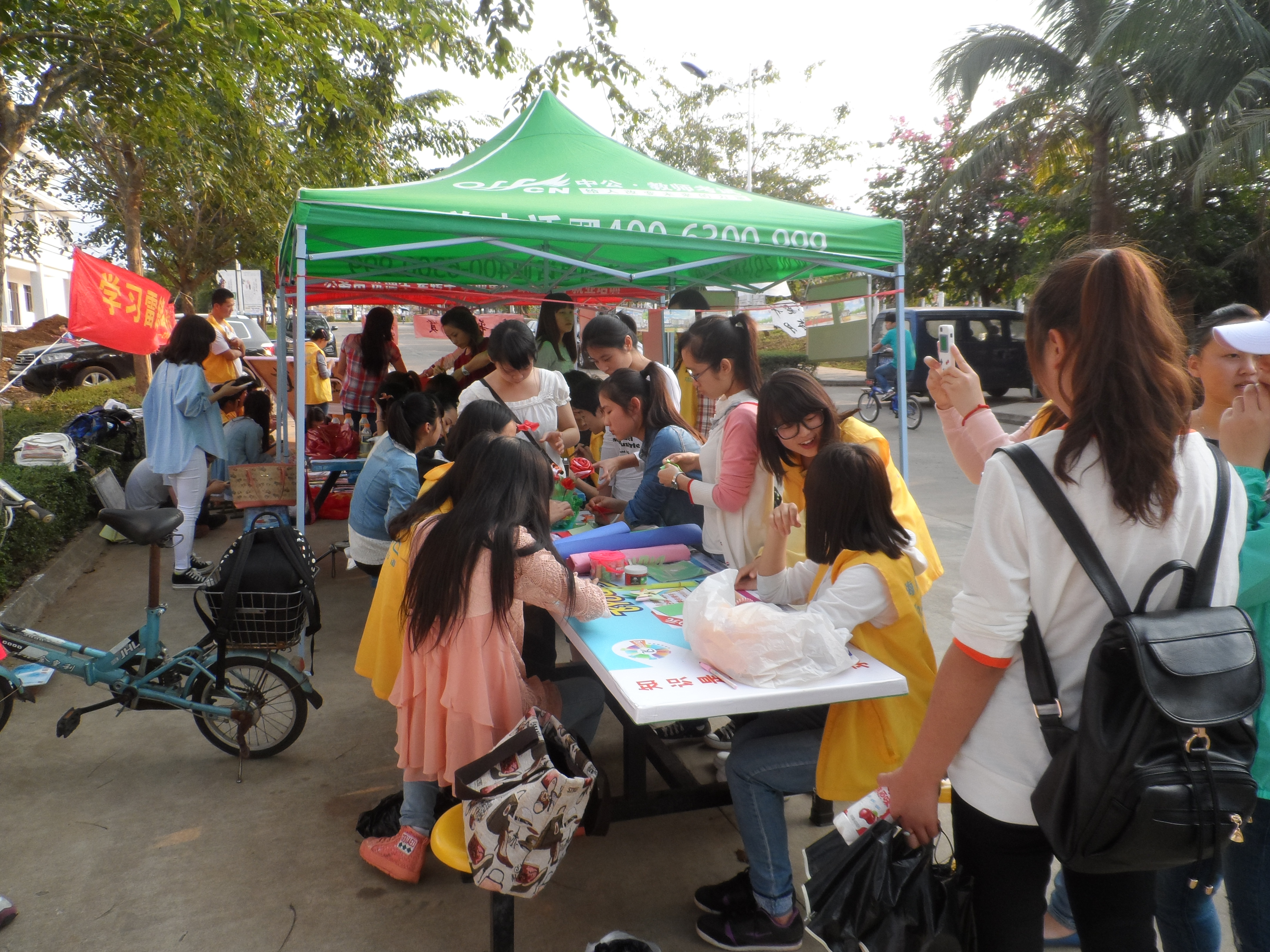 手工制作，快乐创意――记教科院青协手工授教活动事件