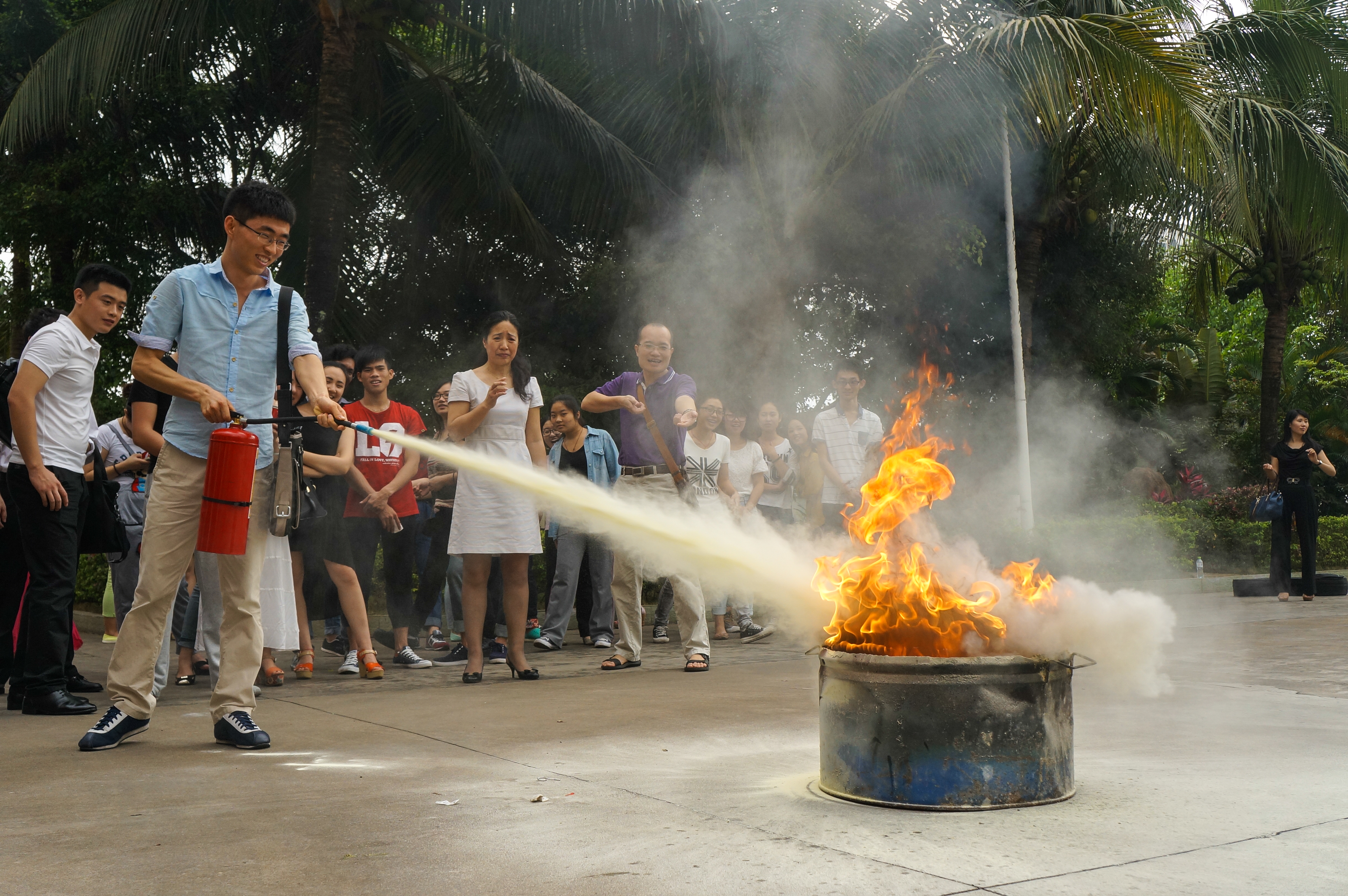 音乐学院与琼山消防大队社会实践基地正式揭牌