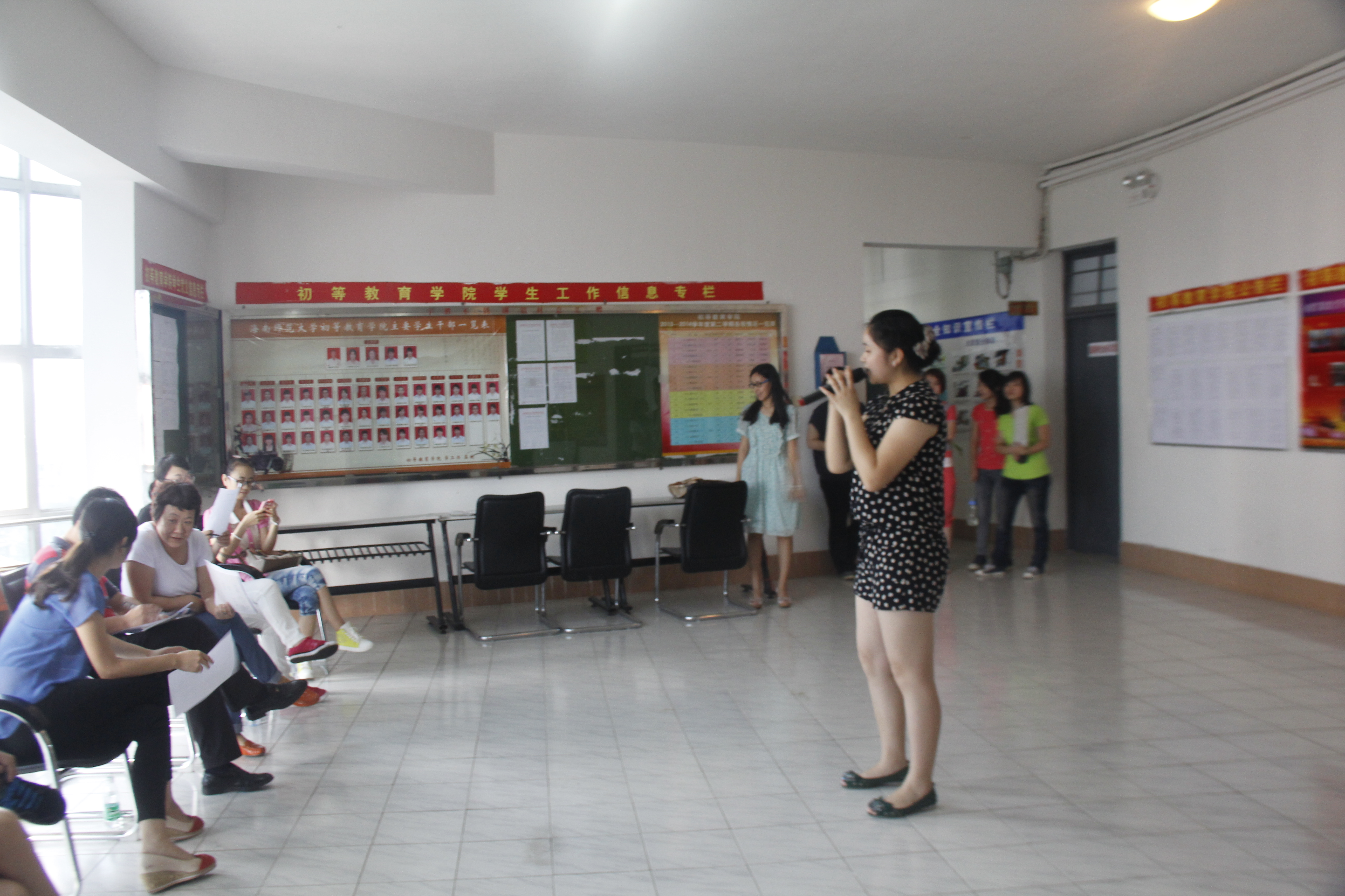 青春与梦想同行――记地理与旅游学院毕业生欢送晚会节目初选