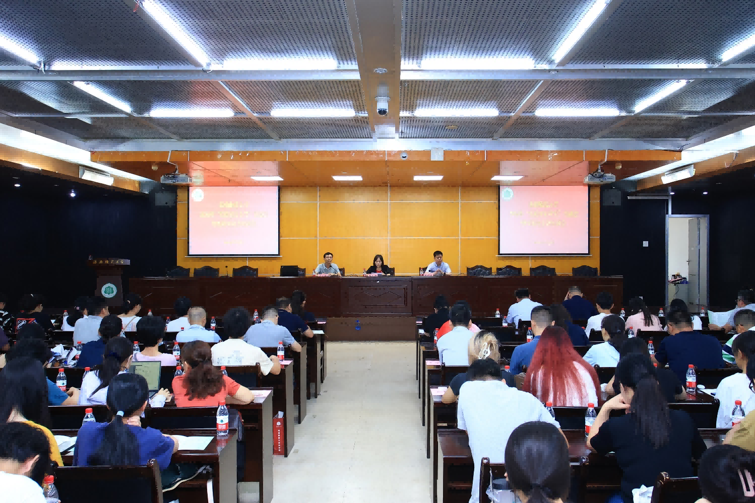 学校启动2024年“实验室安全月”活动