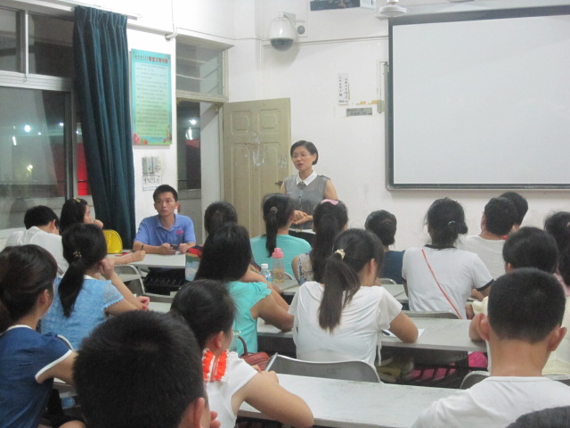 勤俭节约，我先行――记生命科学学院“节约用水、用电”会议