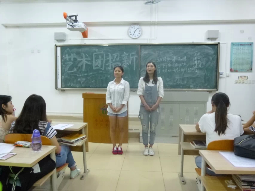 艺术的魅力 心灵的震颤--外国语学院艺术团招新面试